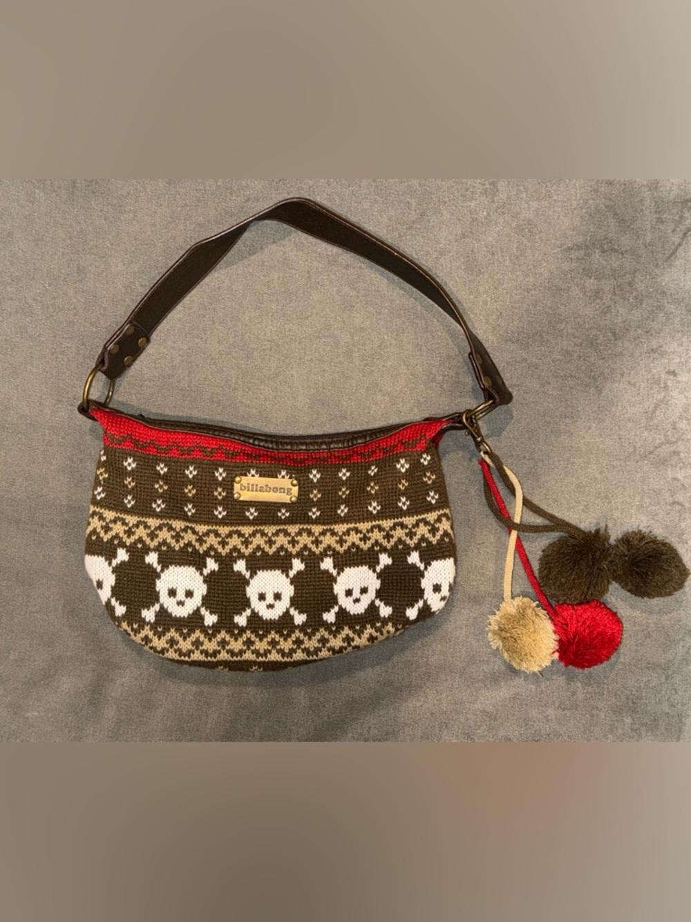 Billabong Skull Pattern Purse